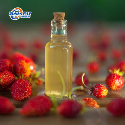 Food Grade Strawberry Oil Flavor Oil Soluble Concentrated Strawberry Essence for Baking Cake Pastry Chocolate Snacks
